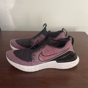 Nike Flyknit Shoes